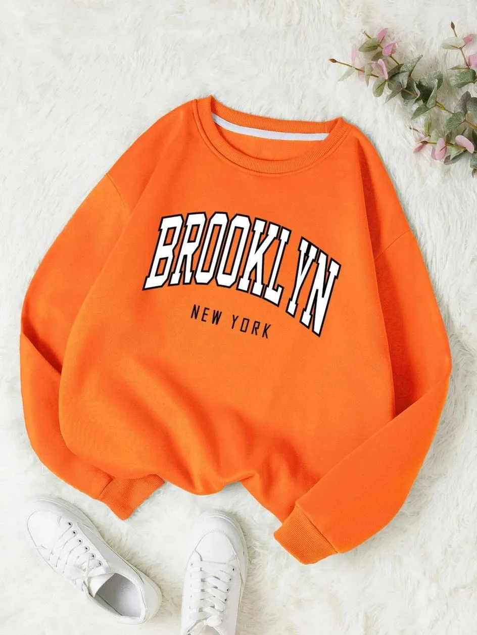 Casual Print Fleece Pullover for Women – Loose Fit O-Neck Sweater with Full Sleeves