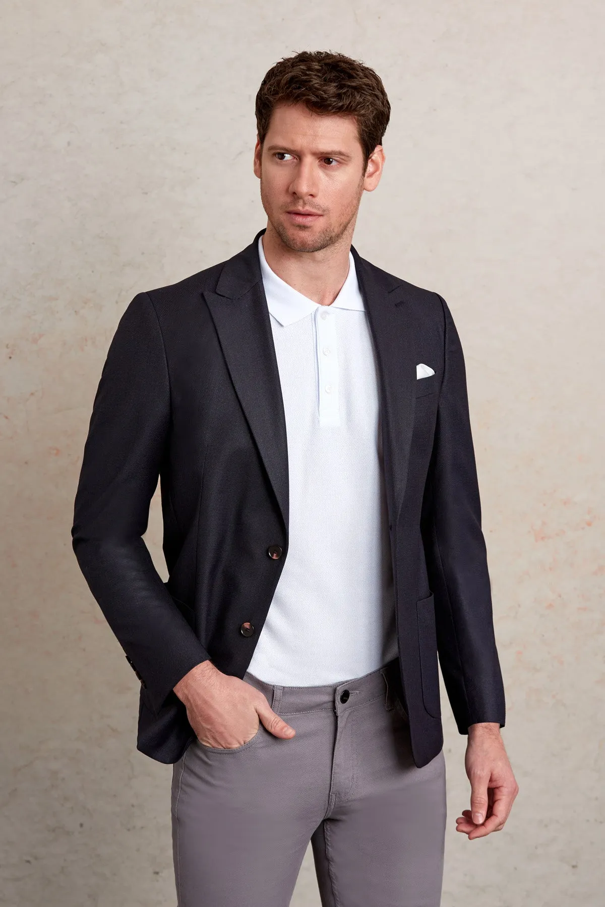 Comfort Fit Peak Lapel Dark Navy Casual Blazer