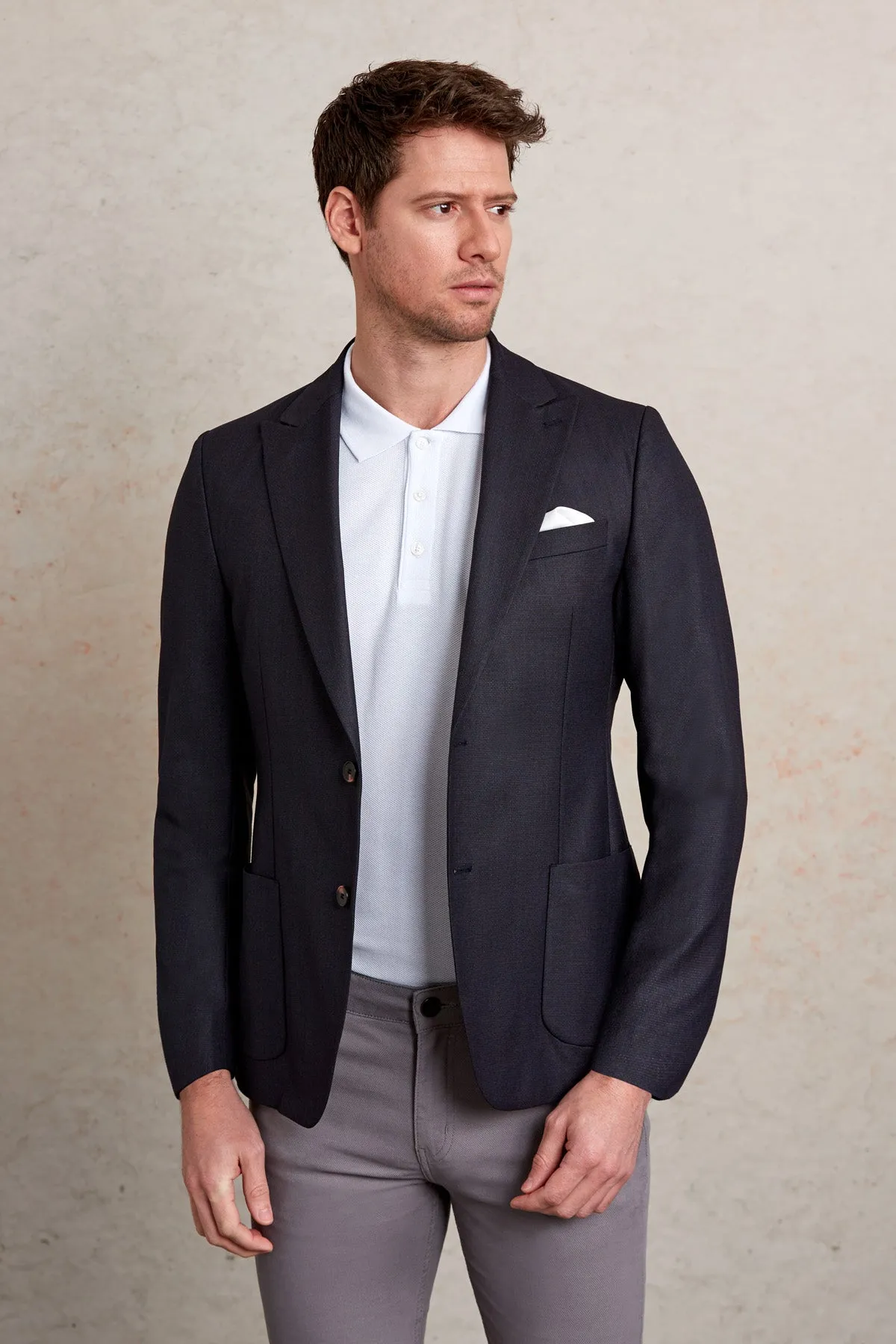 Comfort Fit Peak Lapel Dark Navy Casual Blazer