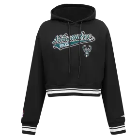 NBA MILWAUKEE BUCKS SCRIPT TAIL WOMEN'S RIB FLC CROPPED PO HOODIE (BLACK)