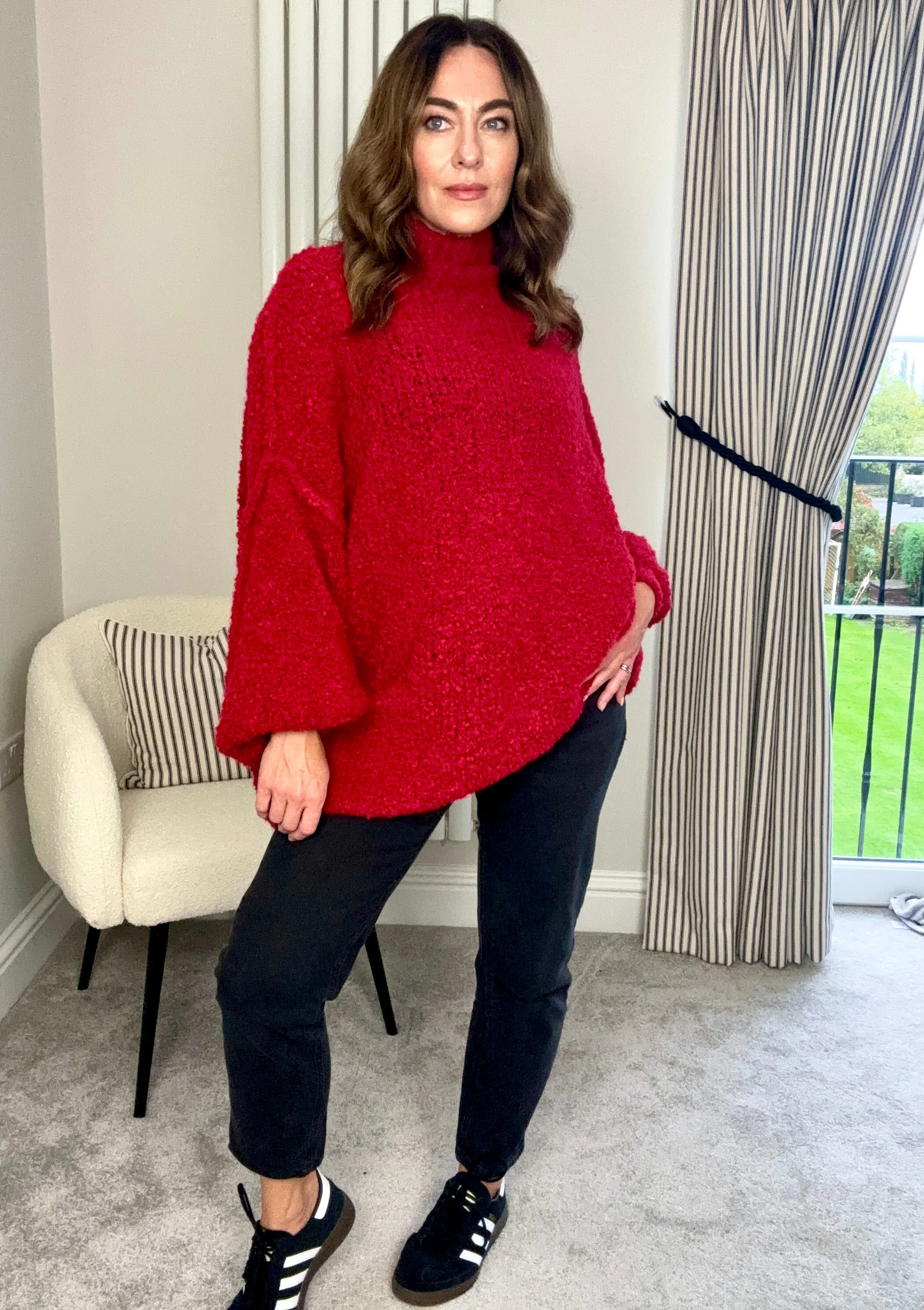 RED OVERSIZED TEDDY KNIT
