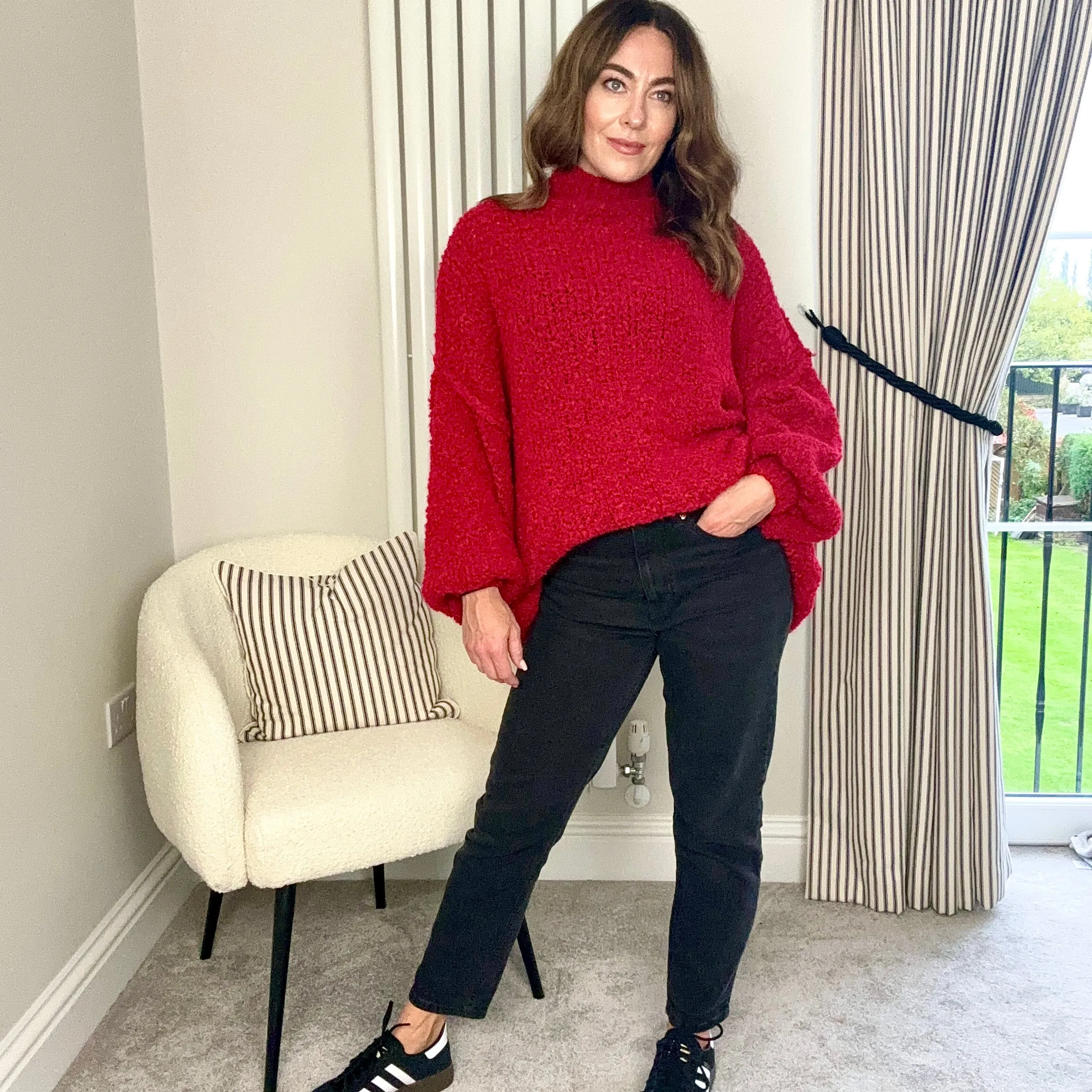 RED OVERSIZED TEDDY KNIT